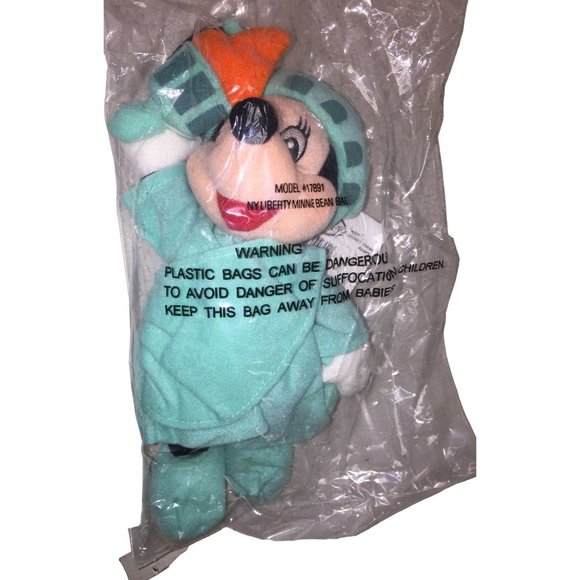 DISNEY STORE Liberty Minnie Mouse Bean Bag Plush Toy - New in sealed Bag with Ta - Picture 3 of 4